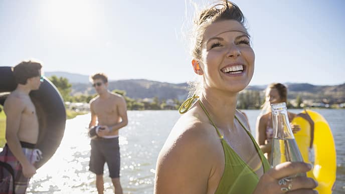 ¿El agua es perjudicial para los dientes?