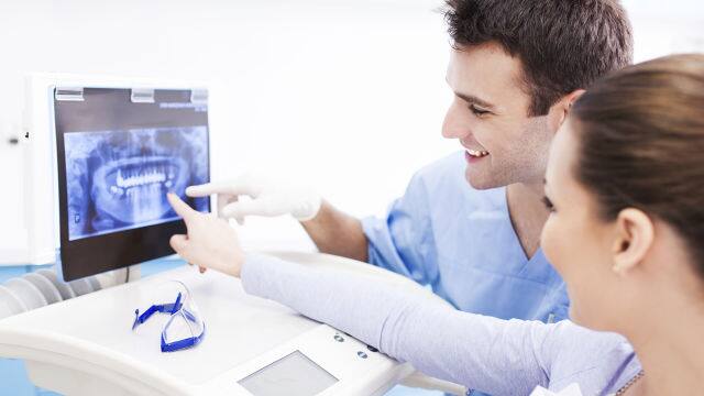 ¿Qué pasa durante una visita dental?